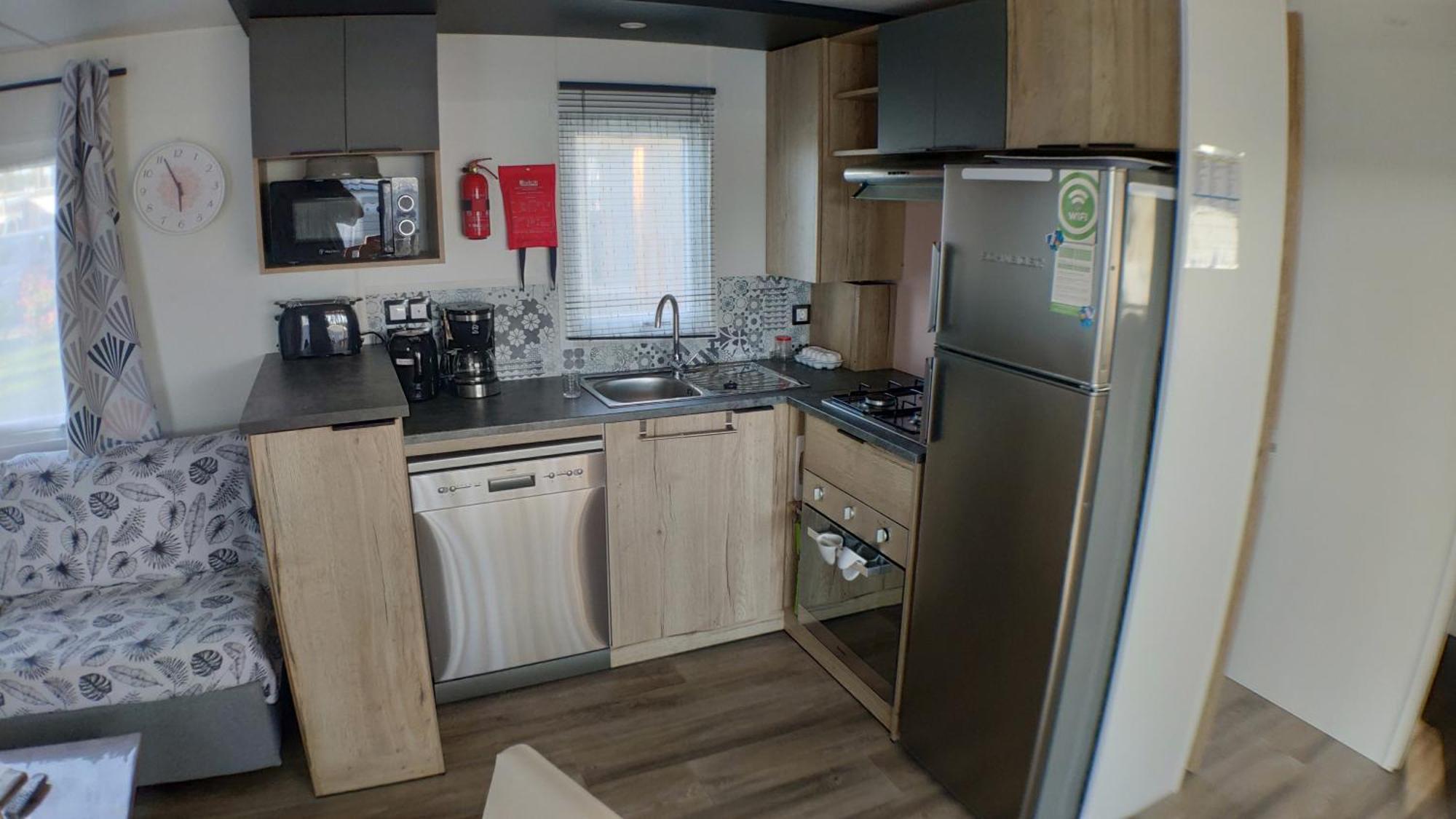 Mobil Home Tout Confort - Cote Landaise Saint-Julien-en-Born Esterno foto